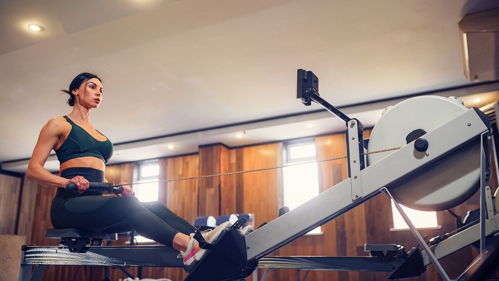 Top Reasons to Choose Water Rowing Machines for Low-Impact Exercise